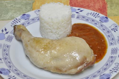 Kuřecí stehýnka s rajčatovou omáčkou  – Snadné Česko recept, zvládnete za 30 - 45 minut